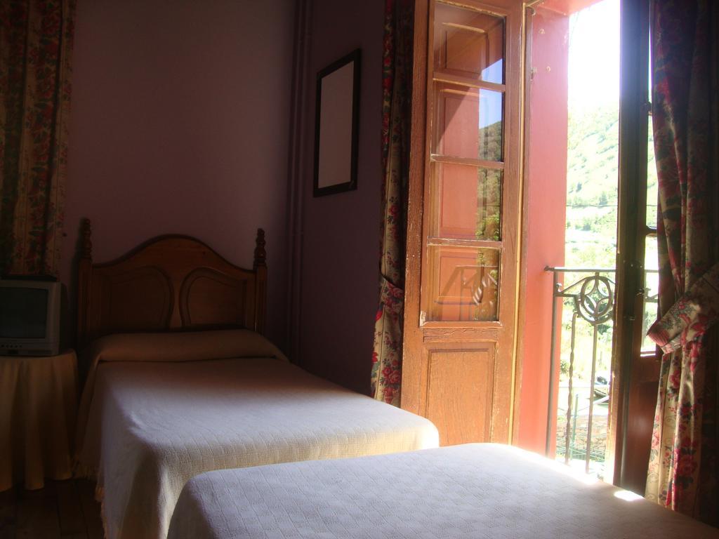 Hotel Rural Genestoso Pokoj fotografie